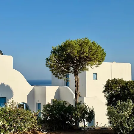 Yaleena Residences Bed & Breakfast