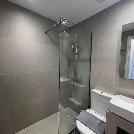 לינה וארוחת בוקר Yaleena Residences