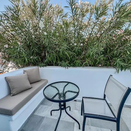 Yaleena Residences לינה וארוחת בוקר