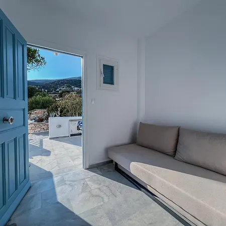 לינה וארוחת בוקר Yaleena Residences