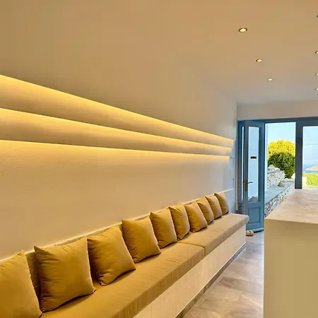 Yaleena Residences Bed & Breakfast 3*