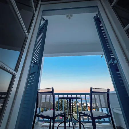 Yaleena Residences Bed & Breakfast Drios