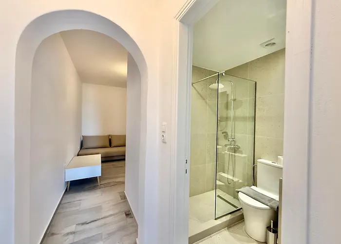 Yaleena Residences Drios