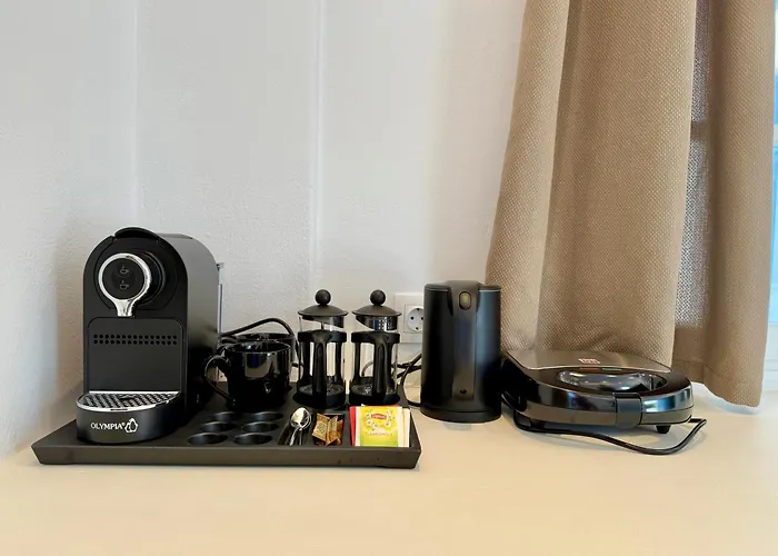 Yaleena Residences Frühstückspension 3*