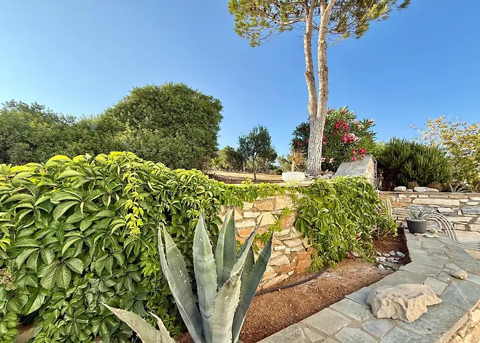 Yaleena Residences Frühstückspension 3*